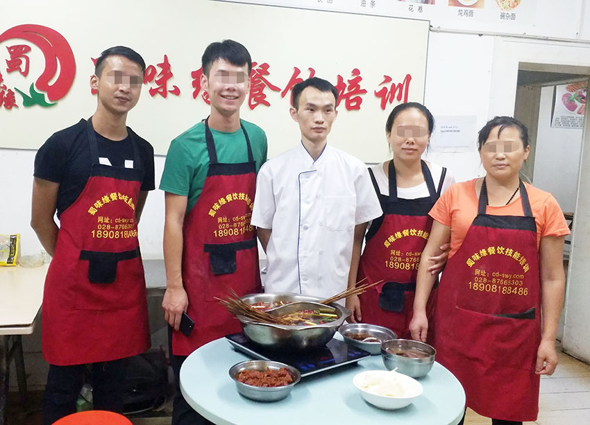 成都串串香培訓(xùn)多少錢？培訓(xùn)成都串串技術(shù)怎么樣？