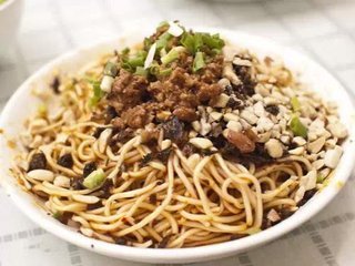 成都面食培訓(xùn)：特色宜賓燃面你學(xué)到了嗎？