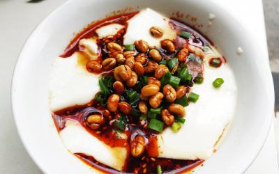 學(xué)做豆腐腦找哪家好？特色小吃豆腐腦怎么做？