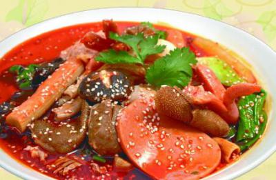 四川學習正宗冒菜技術(shù)培訓哪里有？紅油辣椒制作方法