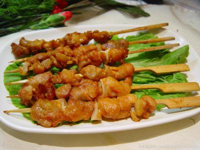四川燒烤培訓(xùn)中心需要多少錢？適合于草創(chuàng)業(yè)者小本運(yùn)營(yíng)