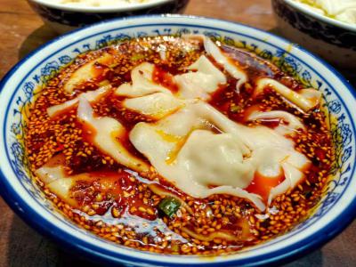 紅油干拌抄手技術(shù)培訓(xùn)機(jī)構(gòu)哪里好？成都餐飲培訓(xùn)學(xué)校