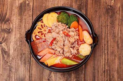 成都學(xué)正宗冒菜技術(shù)多少錢？冒菜技術(shù)培訓(xùn)學(xué)校