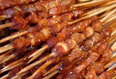 燒烤技術(shù)培訓(xùn)學(xué)校在哪里更正宗？能滿足食客的消費(fèi)