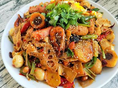 成都學(xué)麻辣香鍋技術(shù)培訓(xùn)學(xué)校哪家好？
