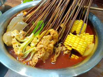 成都串串香培訓(xùn)有實(shí)體店教學(xué)？成都串串培訓(xùn)機(jī)構(gòu)