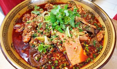 冒菜技術(shù)培訓(xùn)哪里好點(diǎn)？重慶冒菜制作技藝學(xué)習(xí)中心