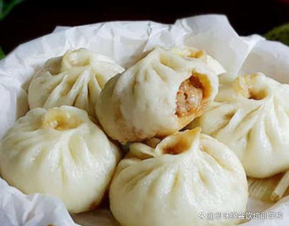 成都包子制作培訓(xùn)班哪家好？飄味緣早餐技術(shù)培訓(xùn)學(xué)校位置及優(yōu)勢(shì)解析